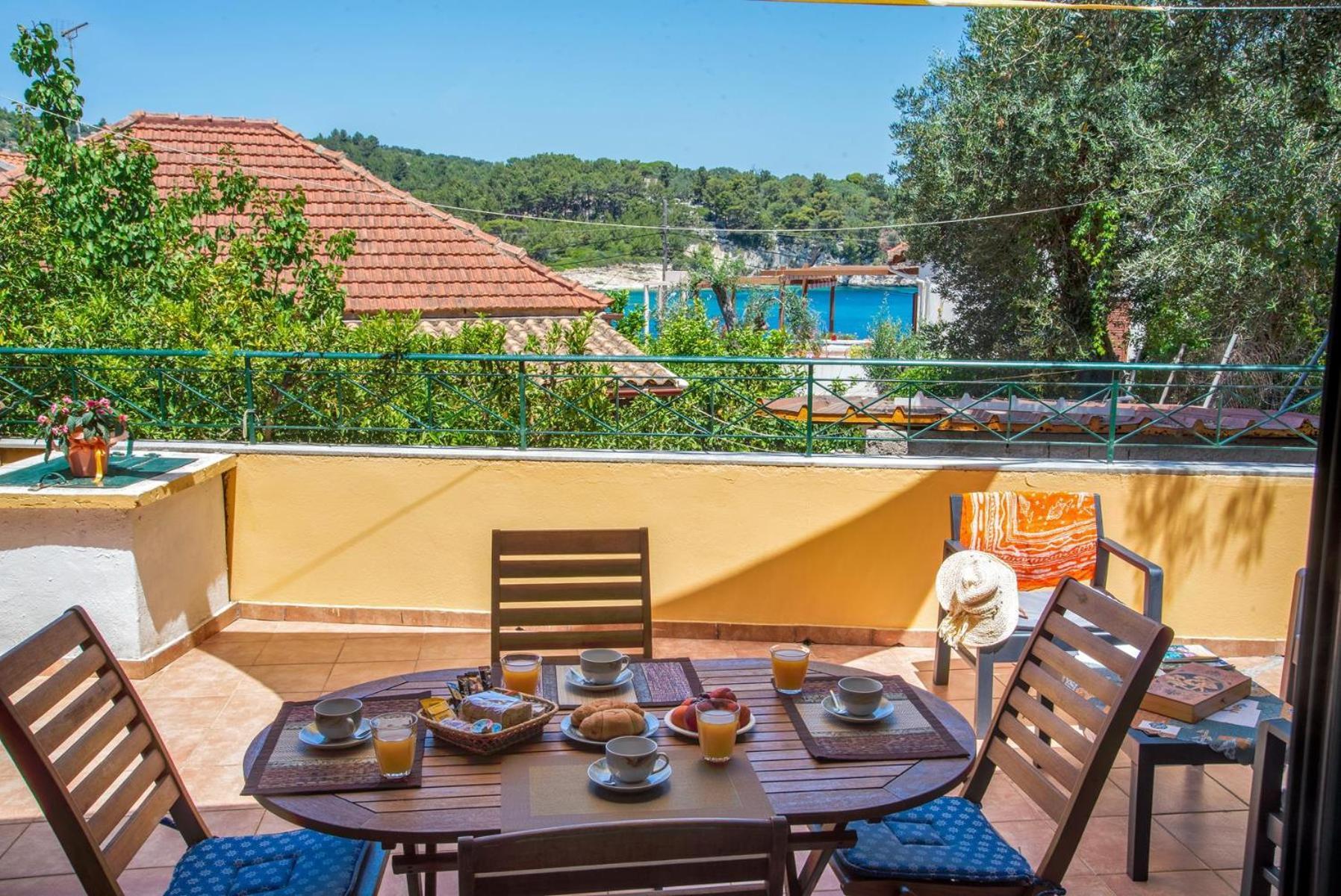 Katia Apartments Гайос Экстерьер фото